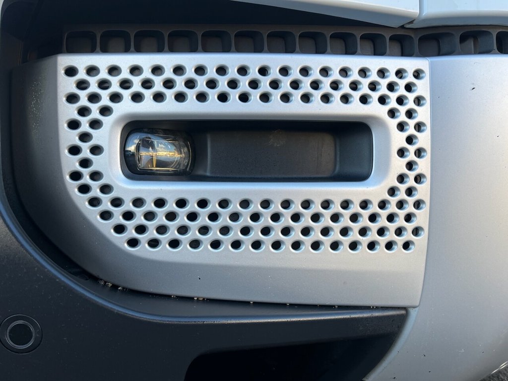 Used Land Rover Defender 2020 for sale - 76323273: Photo 17