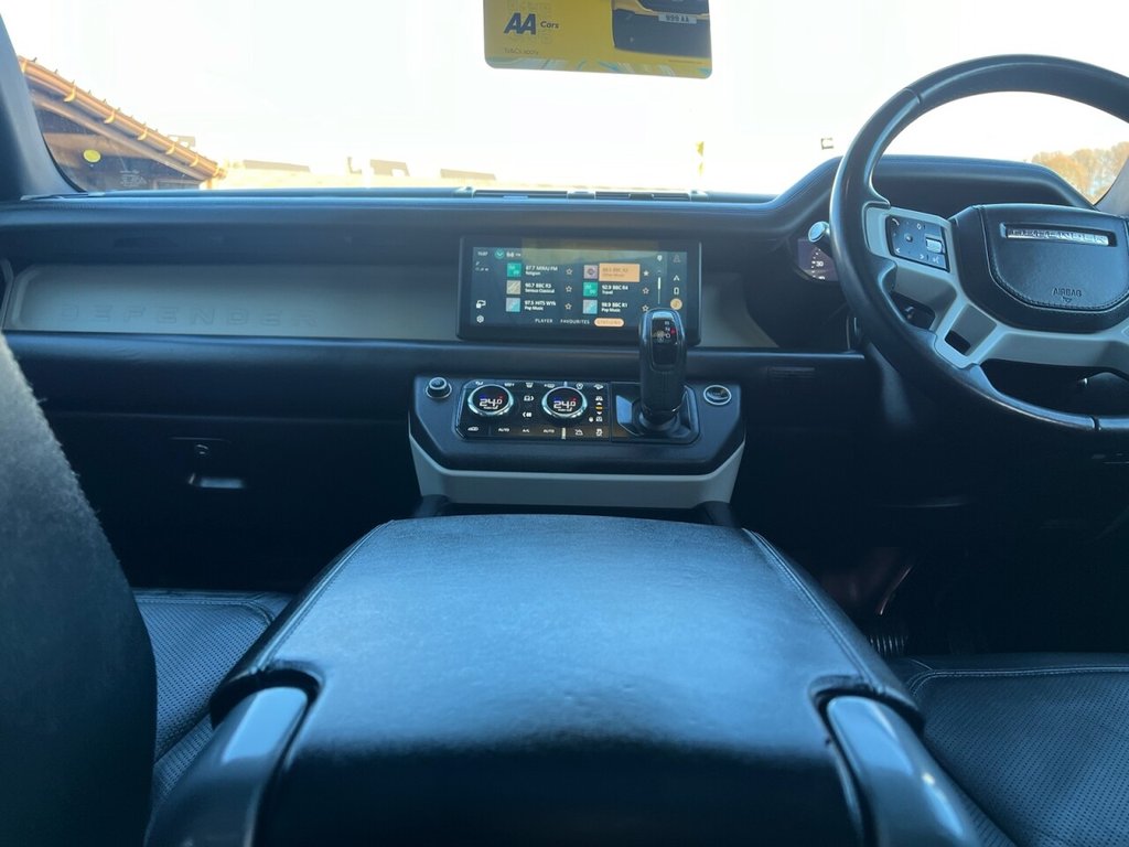 Used Land Rover Defender 2020 for sale - 76323273: Photo 37