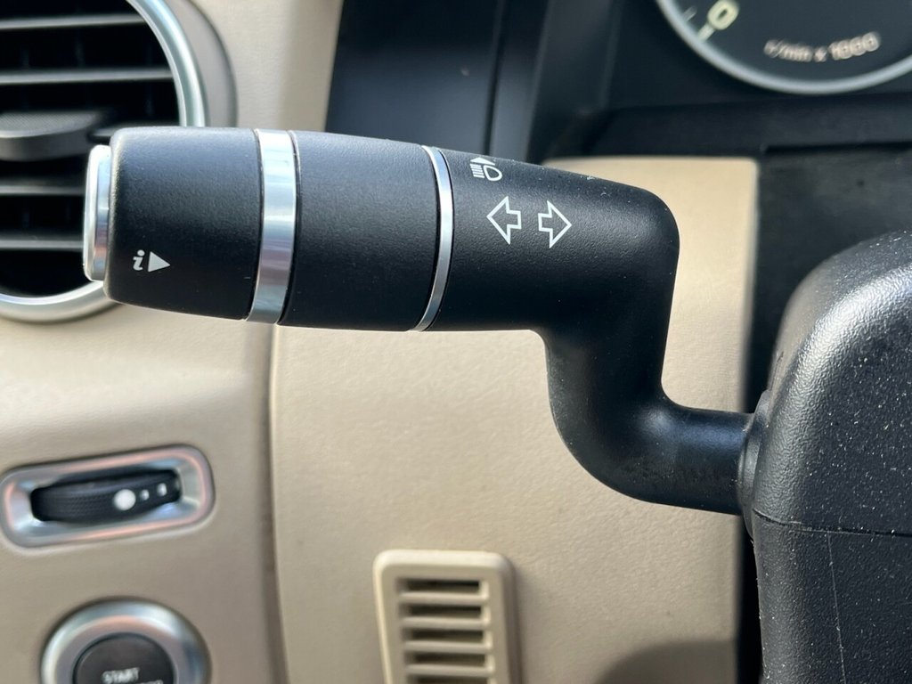 Used Land Rover Discovery 2013 for sale - 76496268: Photo 38