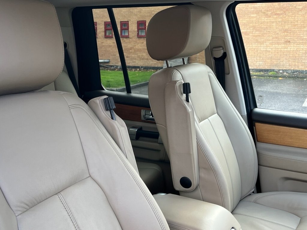 Used Land Rover Discovery 2013 for sale - 76496268: Photo 43