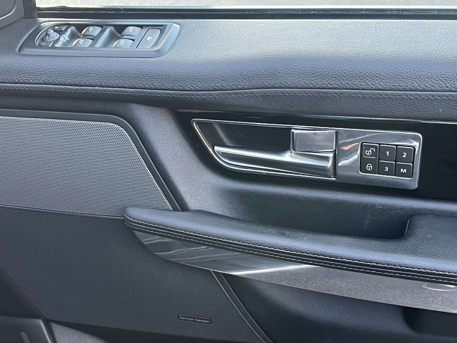 Used Land Rover Range Rover Sport 2012 for sale - 77001249: Photo 48