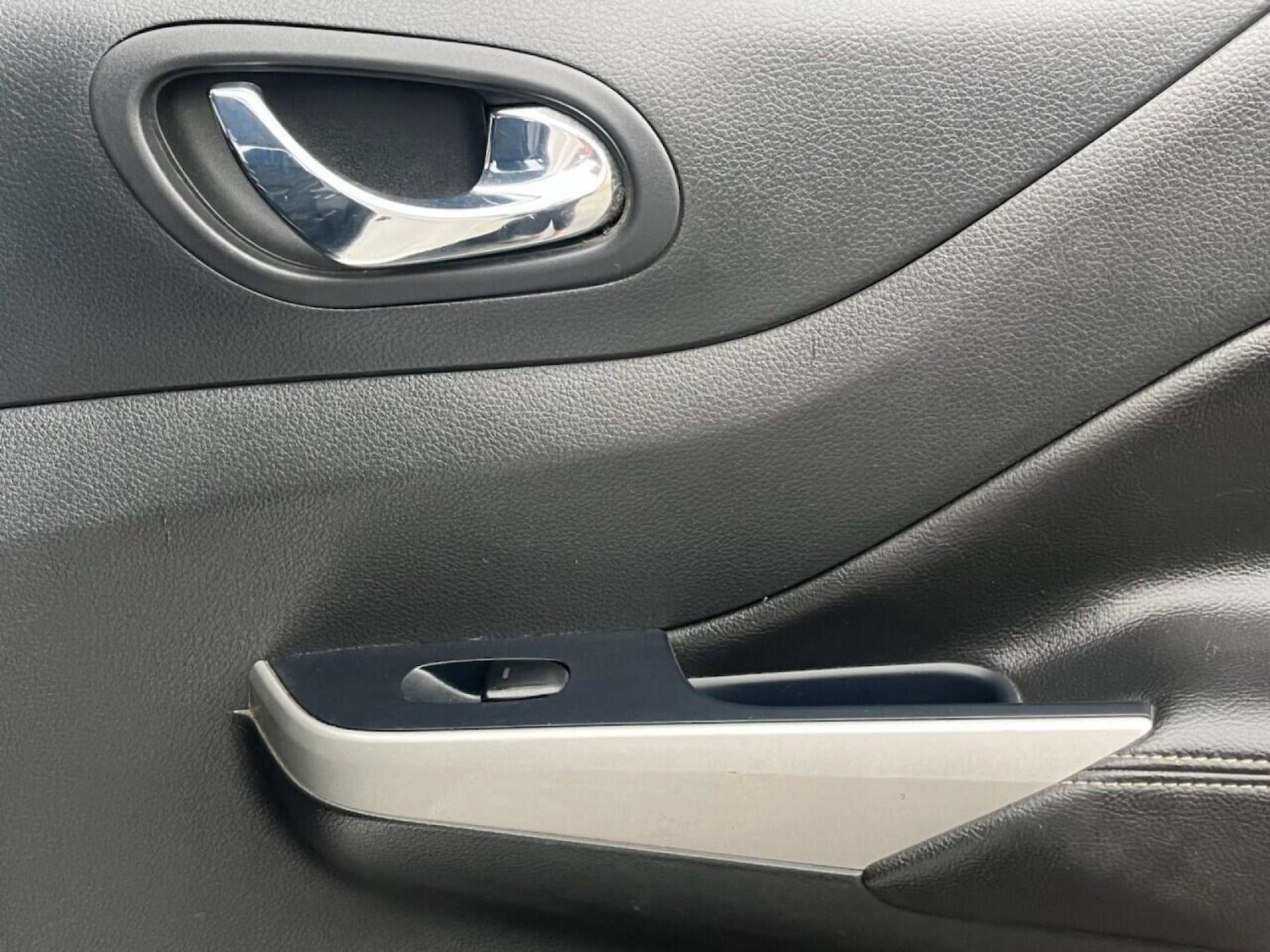 Used Nissan Navara 2018 for sale - 77001198: Photo 33