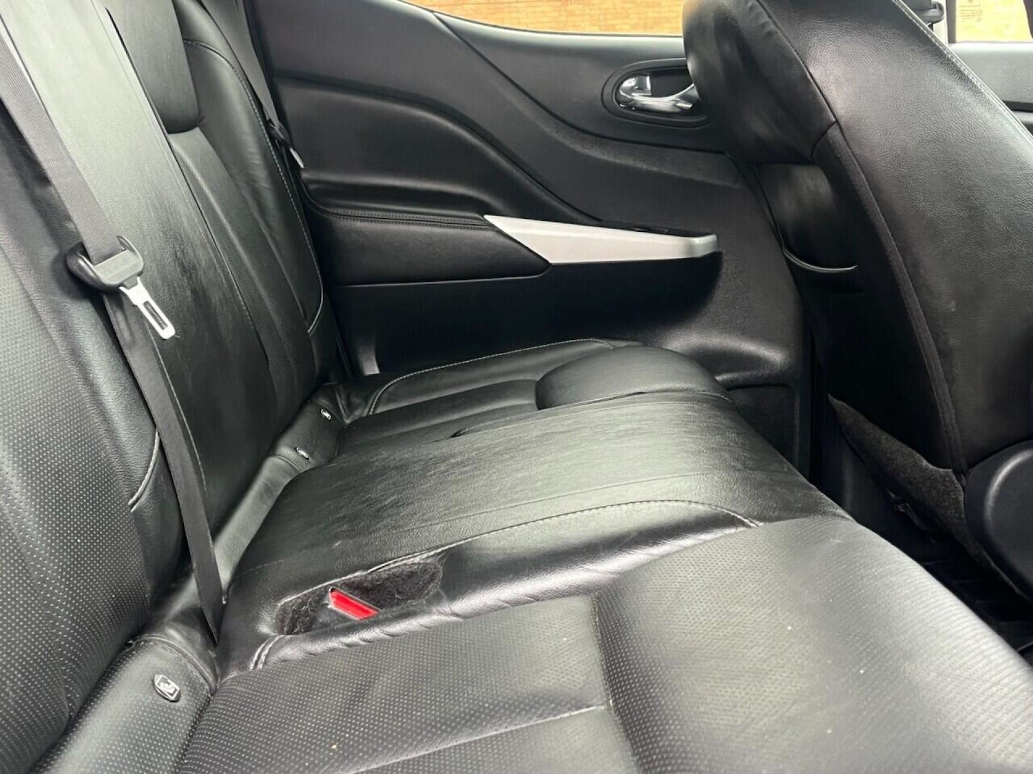 Used Nissan Navara 2018 for sale - 77001198: Photo 34