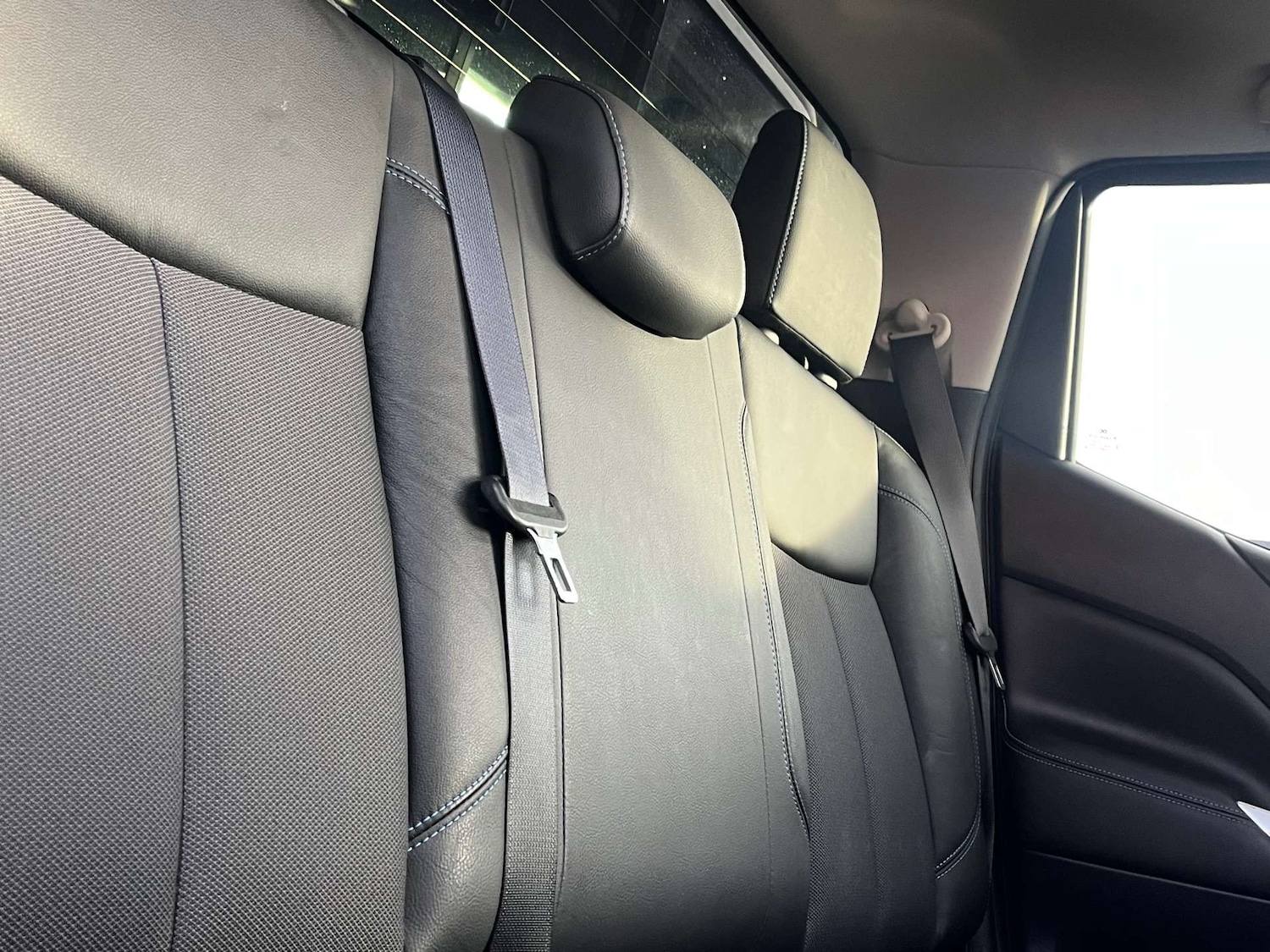 Used Nissan Navara 2020 for sale - 77033673: Photo 23