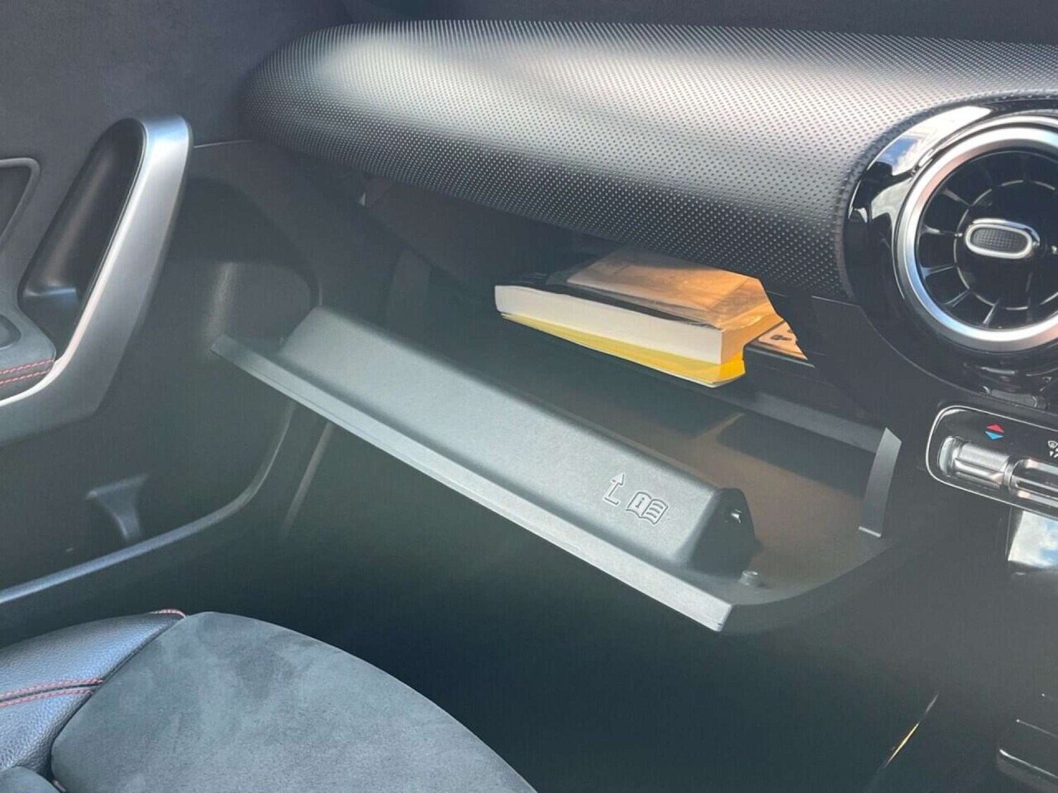 Used Mercedes-Benz A-Class 2018 for sale - 77001201: Photo 43