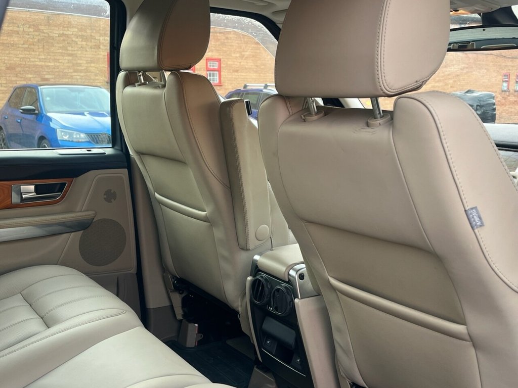 Used Land Rover Range Rover Sport 2010 for sale - 76962374: Photo 13