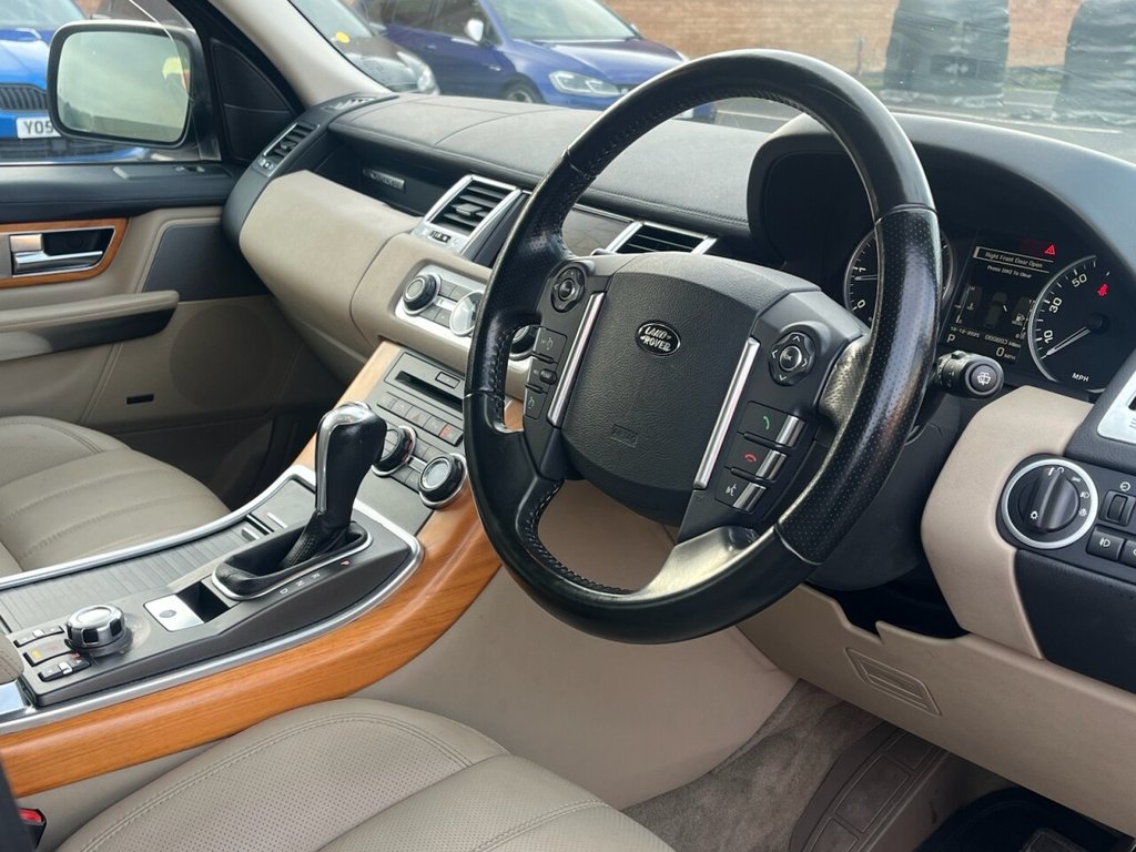 Used Land Rover Range Rover Sport 2010 for sale - 76962374: Photo 19