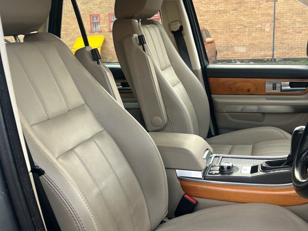 Used Land Rover Range Rover Sport 2010 for sale - 76962374: Photo 20