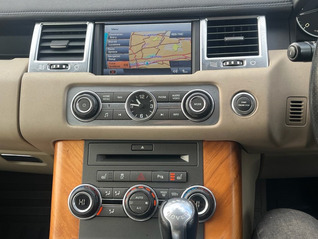 Used Land Rover Range Rover Sport 2010 for sale - 76962374: Photo 25