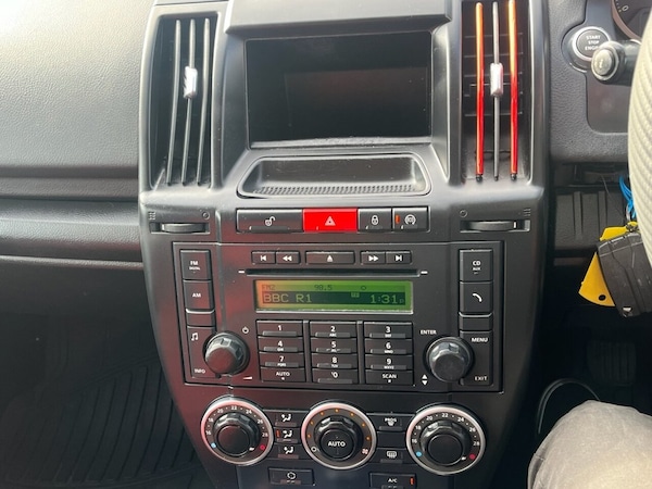 Used Land Rover Freelander 2010 for sale - 76266485: Photo 42