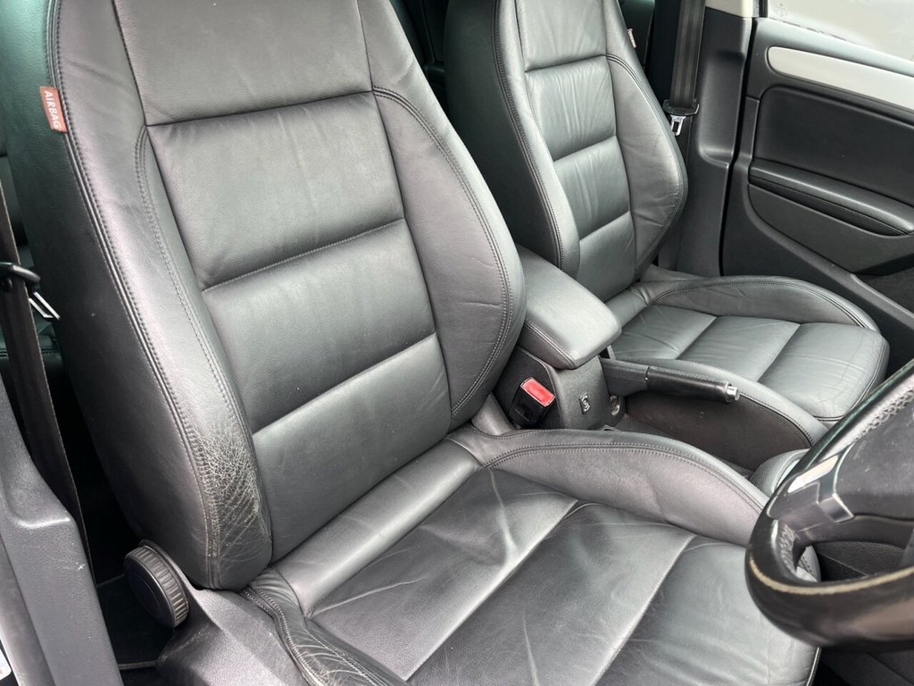 Used Volkswagen Golf 2011 for sale - 76642272: Photo 12