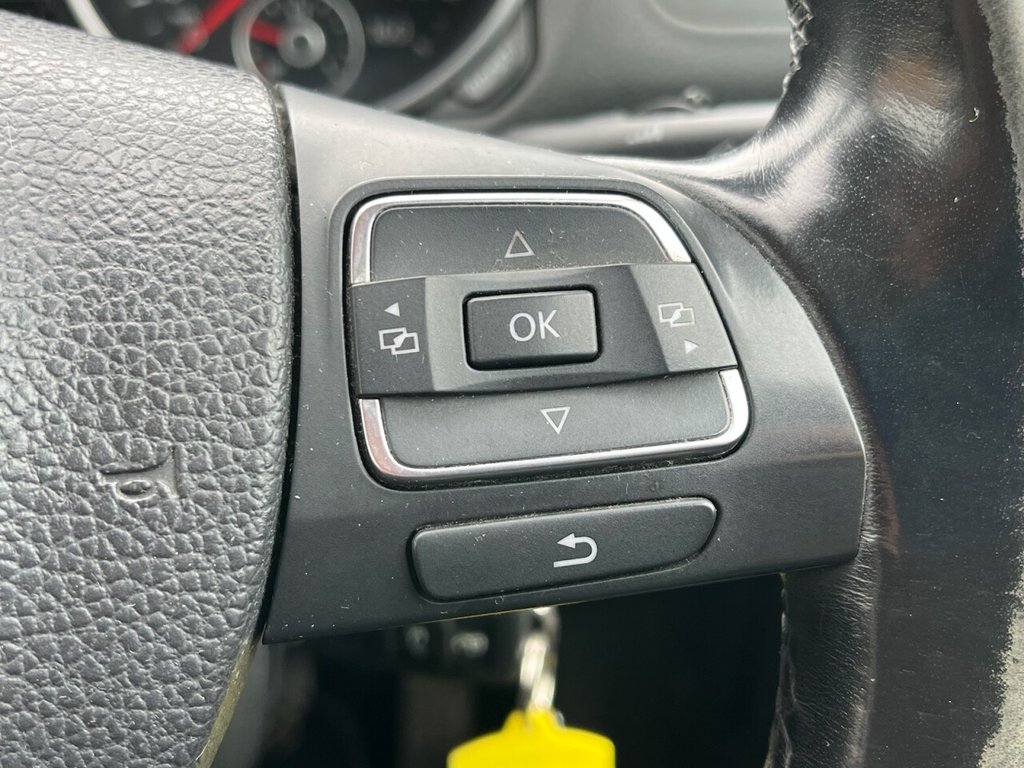 Used Volkswagen Golf 2011 for sale - 76642272: Photo 13