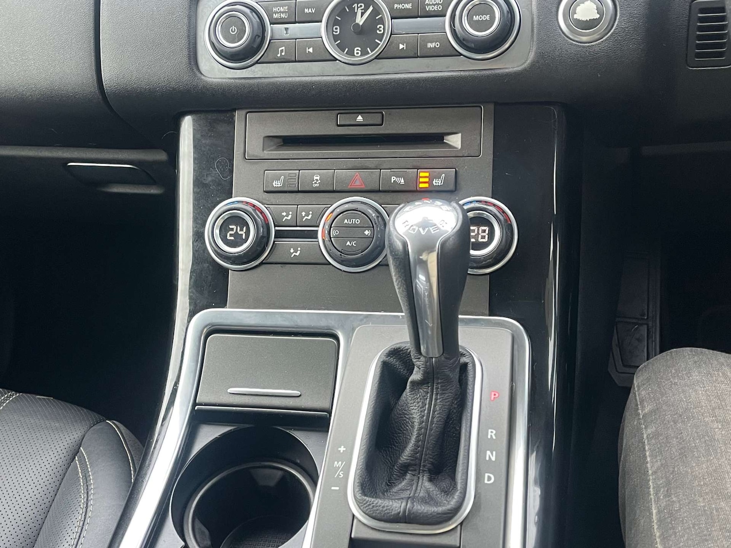 Used Land Rover Range Rover Sport 2011 for sale - 77113474: Photo 32