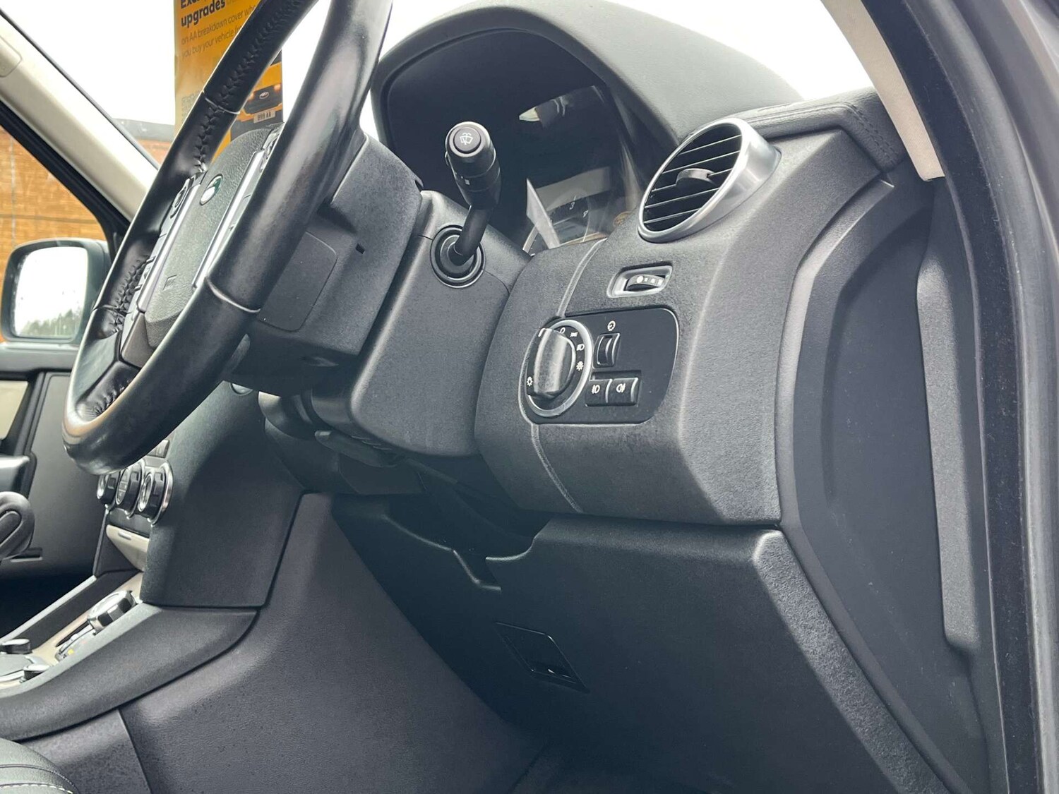 Used Land Rover Discovery 2011 for sale - 77664909: Photo 24