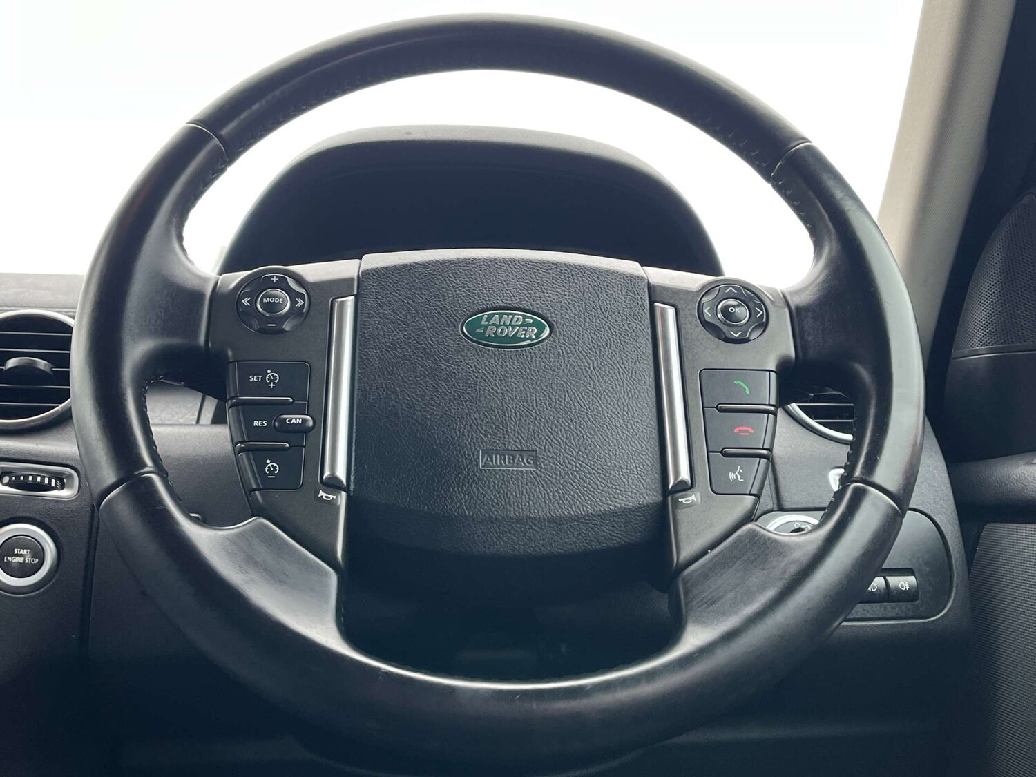 Used Land Rover Discovery 2011 for sale - 77664909: Photo 26