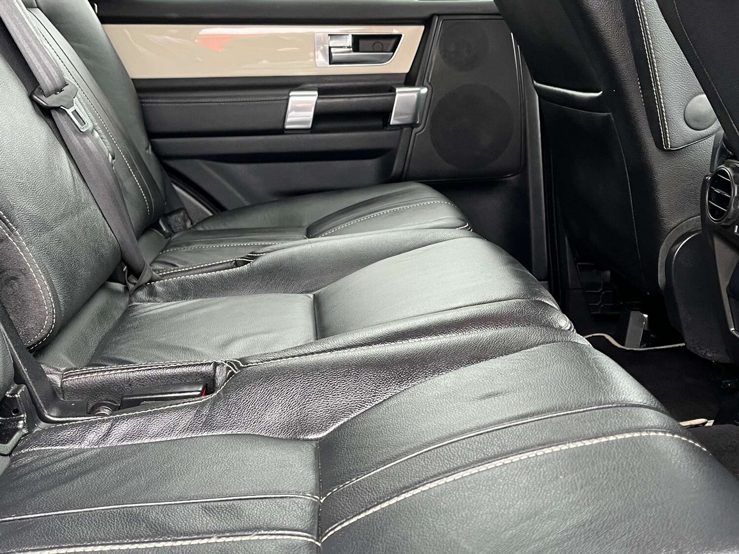 Used Land Rover Discovery 2011 for sale - 77664909: Photo 31