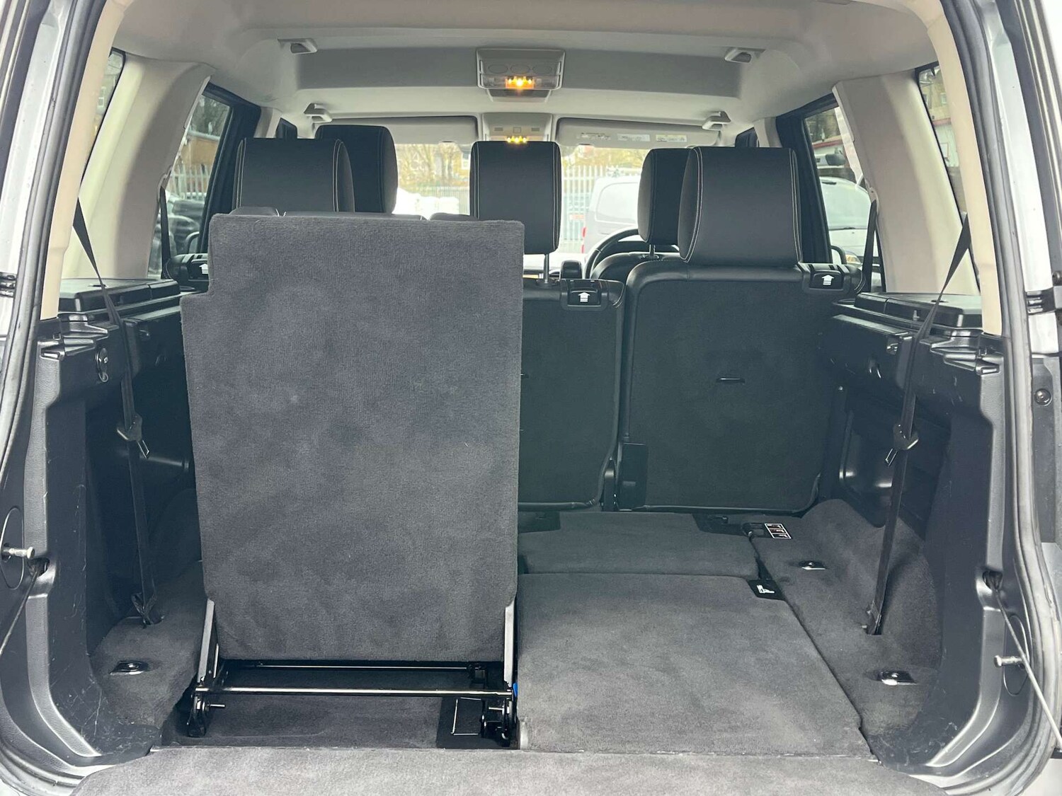 Used Land Rover Discovery 2011 for sale - 77664909: Photo 44