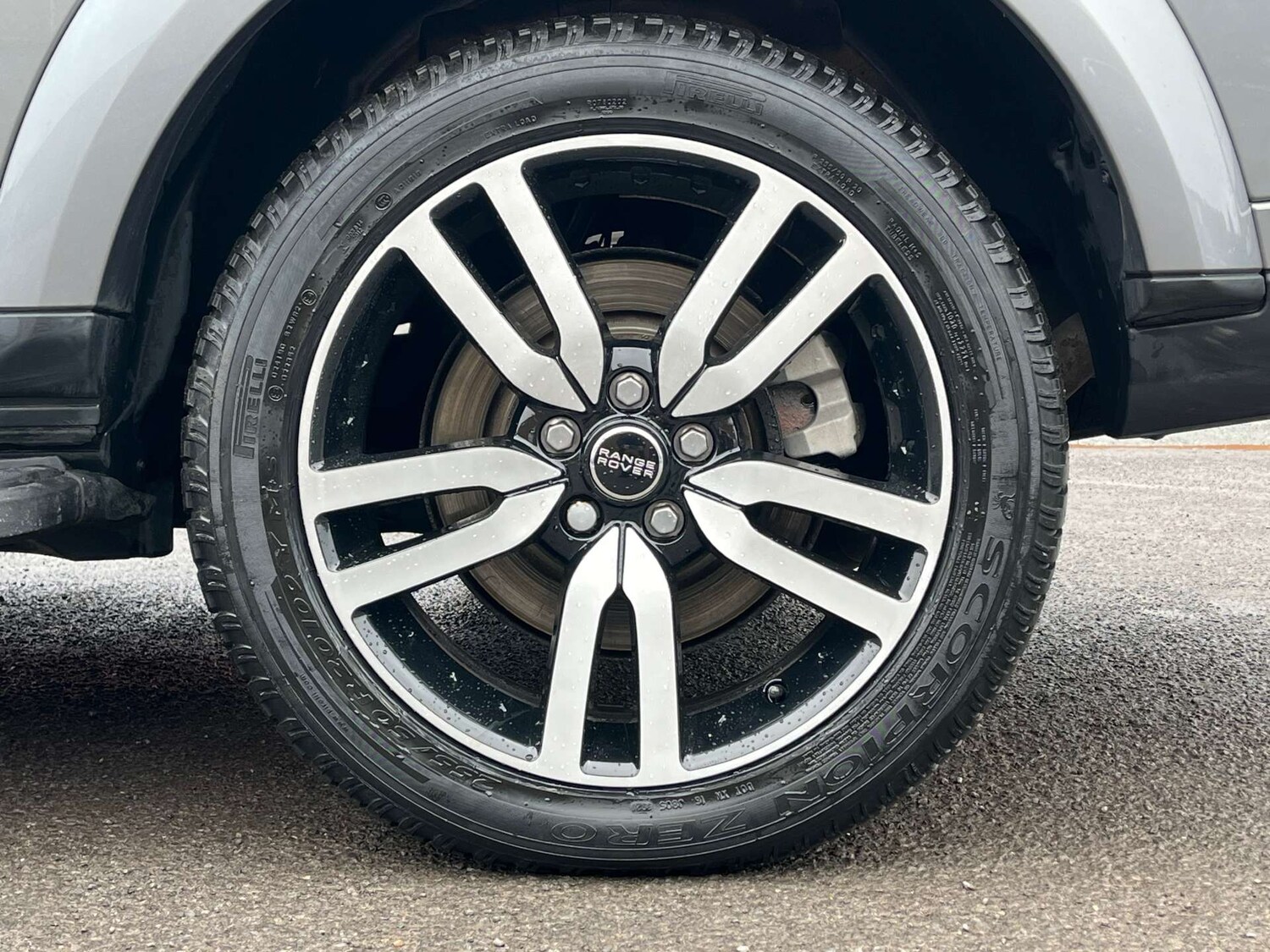 Used Land Rover Discovery 2011 for sale - 77664909: Photo 46