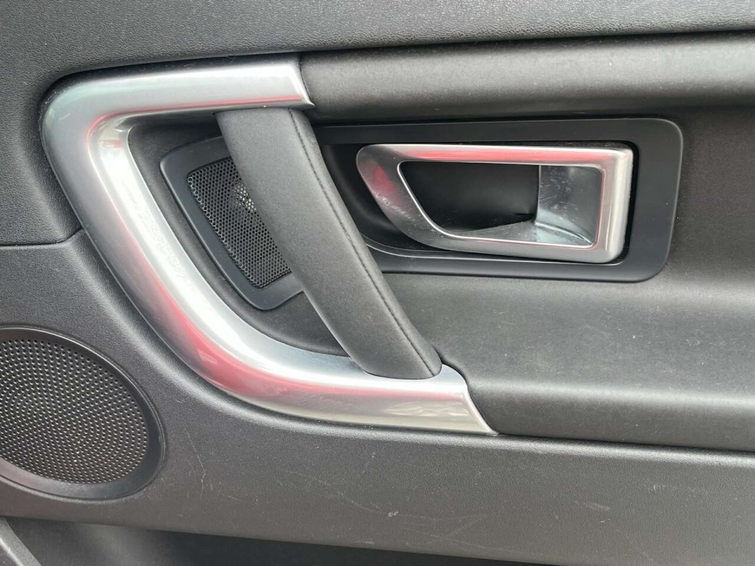 Used Land Rover Discovery Sport 2015 for sale - 77001213: Photo 31