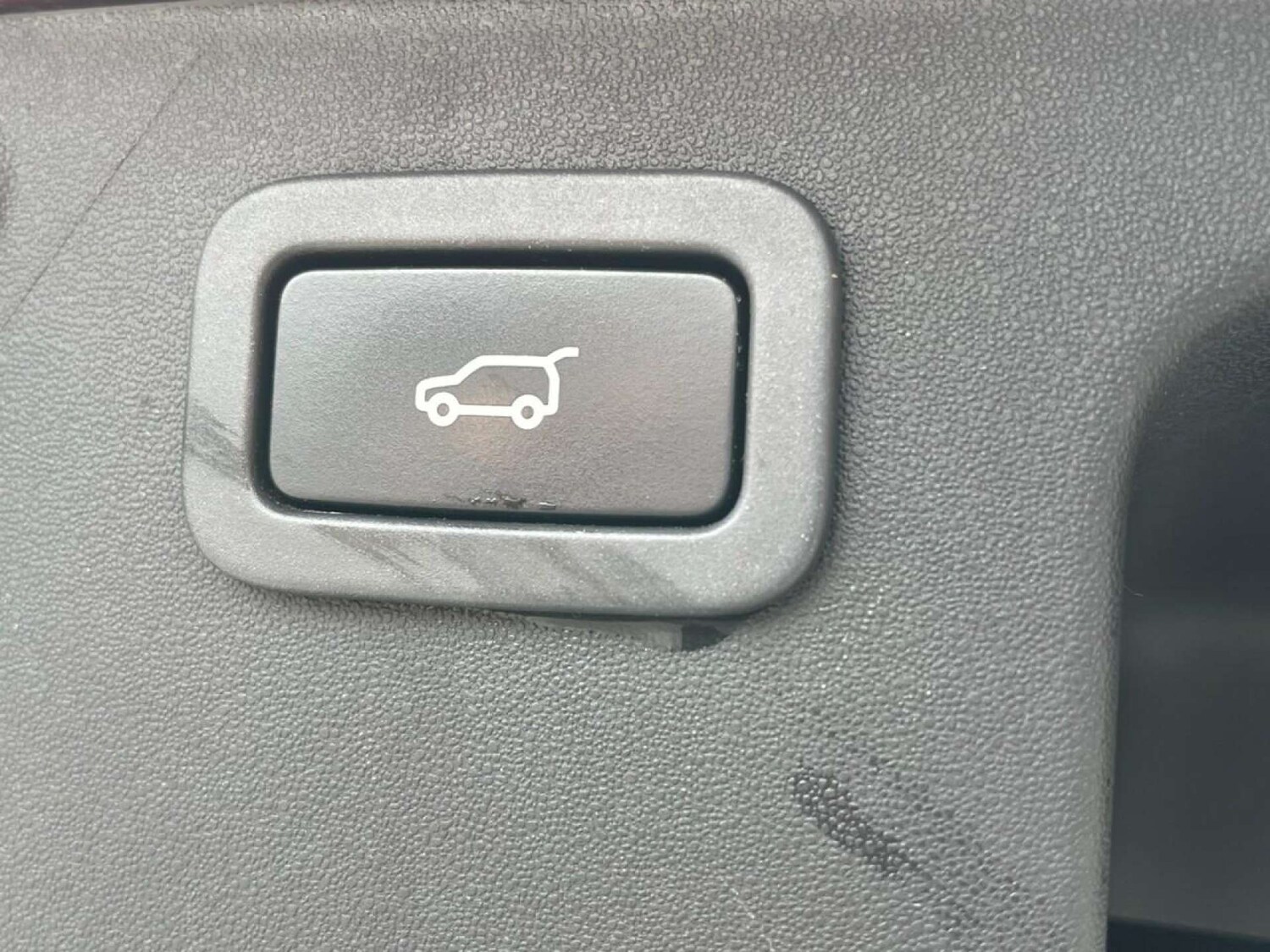 Used Land Rover Discovery Sport 2015 for sale - 77001213: Photo 32