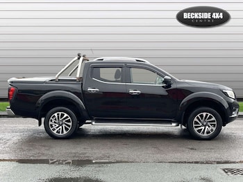 Used Nissan Navara 2017 for sale - 77759662: Photo
