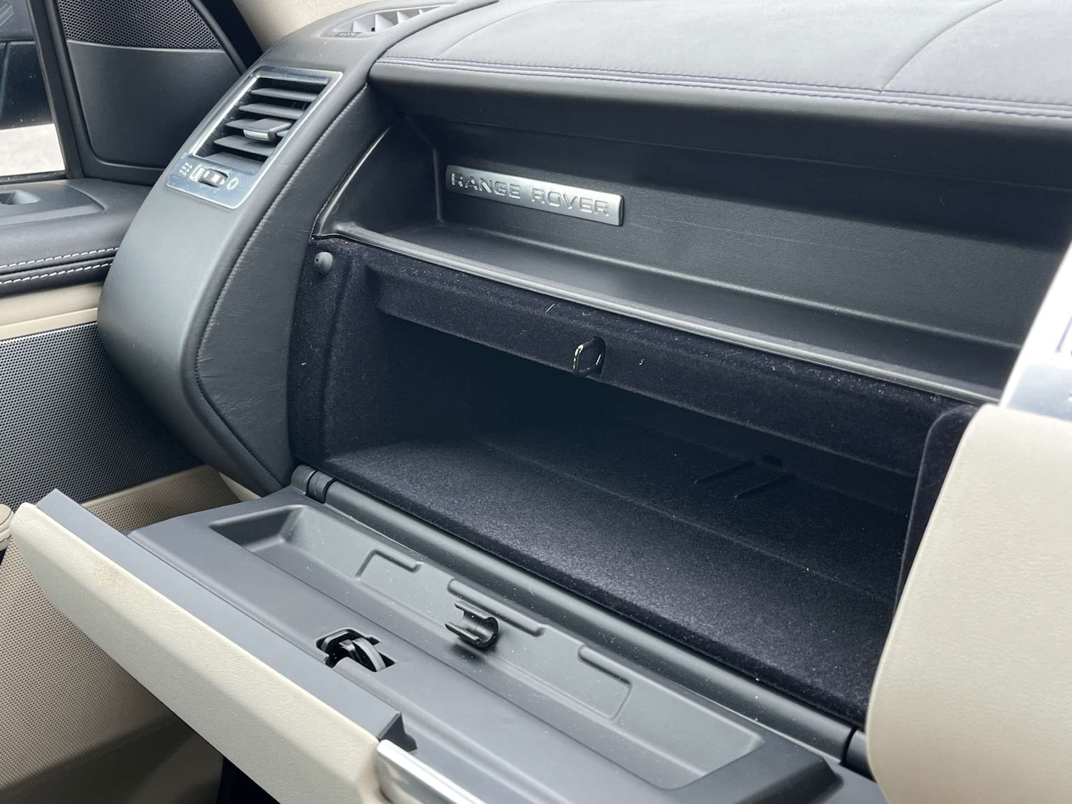 Used Land Rover Range Rover Sport 2012 for sale - 78133396: Photo 25