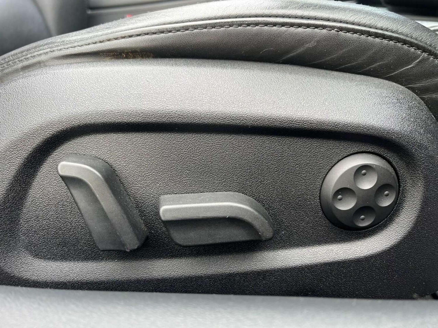 Used Audi R8 2014 for sale - 77001221: Photo 31