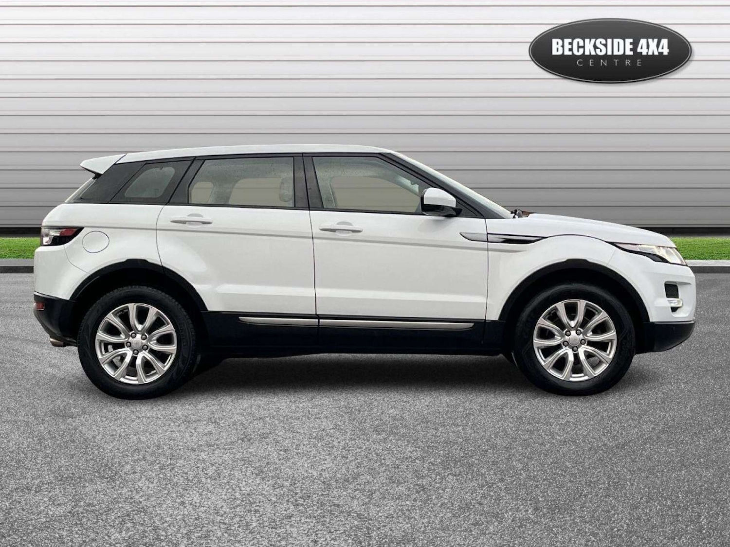 Used Land Rover Range Rover Evoque 2014 for sale - 77001182: Photo 2