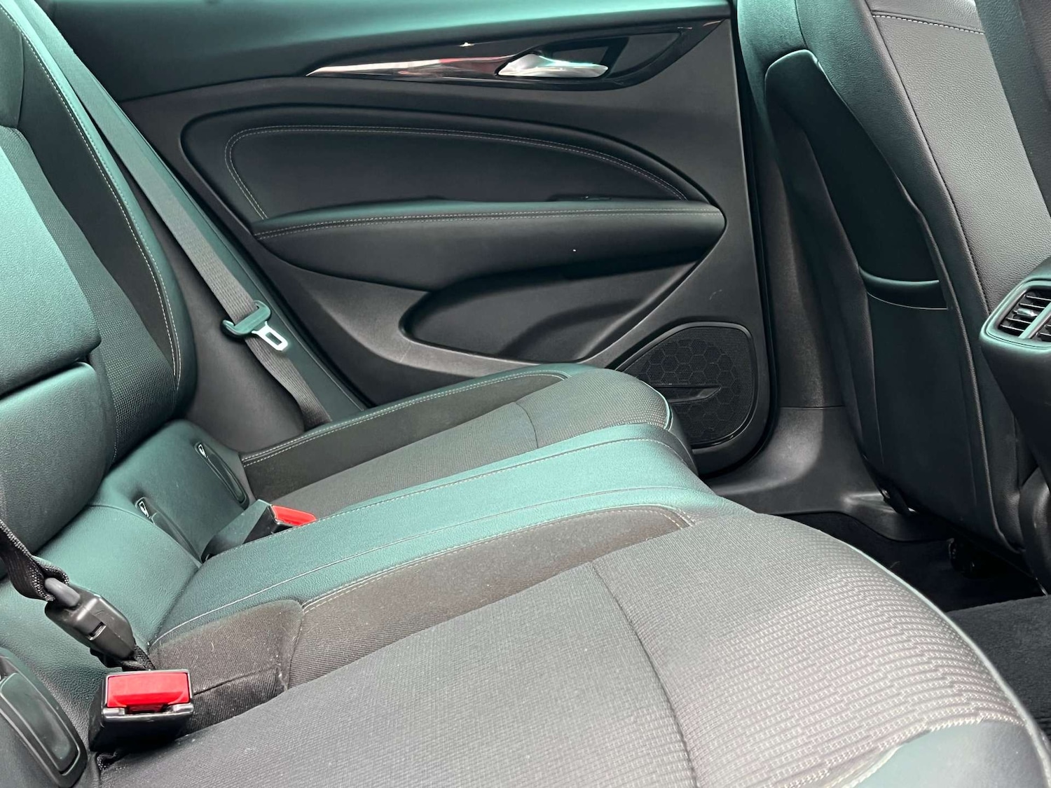 Used Vauxhall Insignia 2018 for sale - 77545021: Photo 36