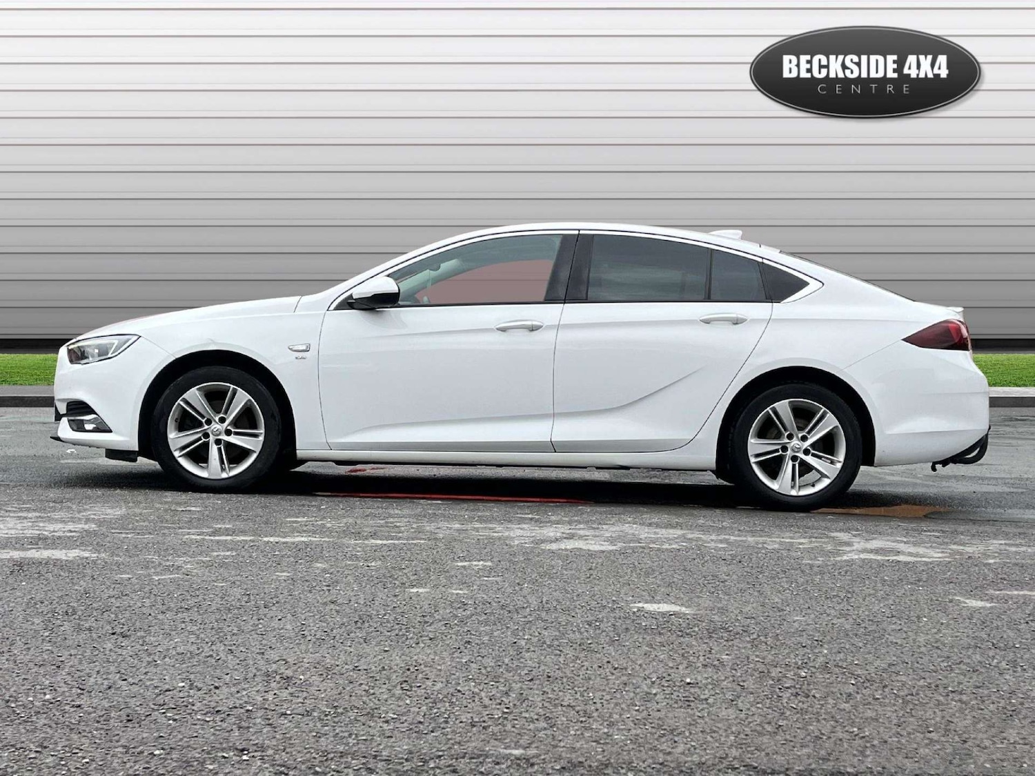 Used Vauxhall Insignia 2018 for sale - 77545021: Photo 6