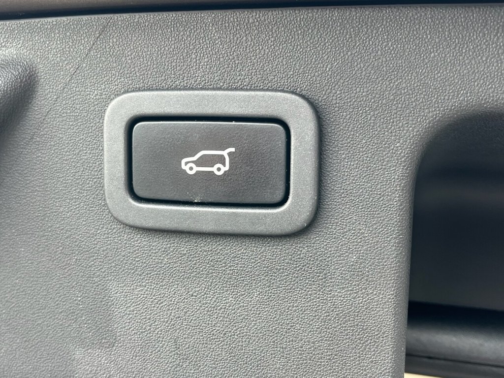 Used Land Rover Discovery Sport 2015 for sale - 75765656: Photo 21