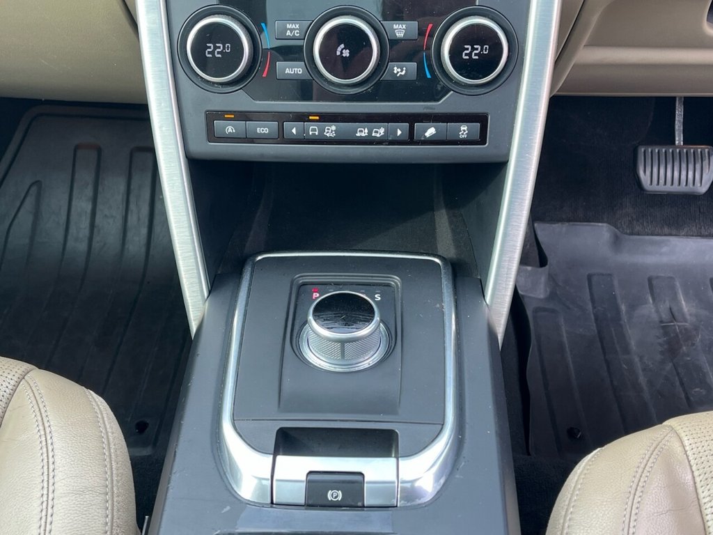 Used Land Rover Discovery Sport 2015 for sale - 75765656: Photo 30