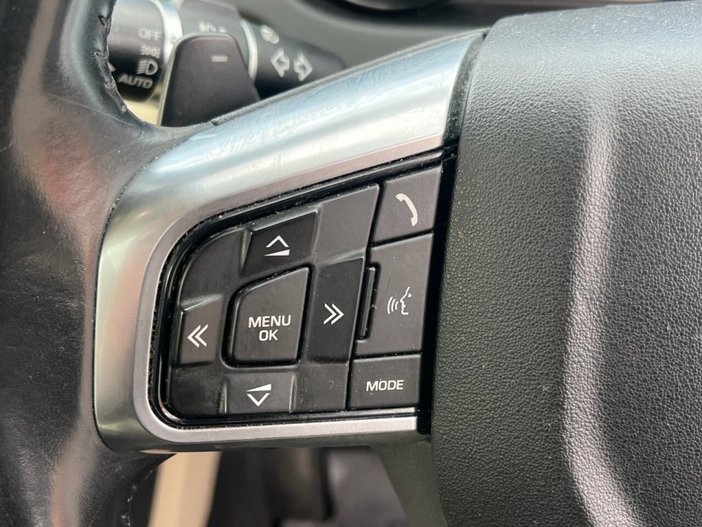 Used Land Rover Discovery Sport 2015 for sale - 75765656: Photo 32