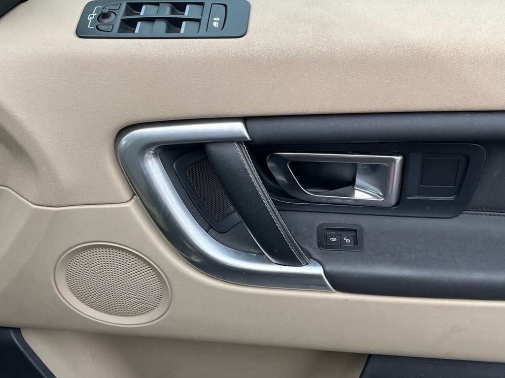 Used Land Rover Discovery Sport 2015 for sale - 75765656: Photo 40