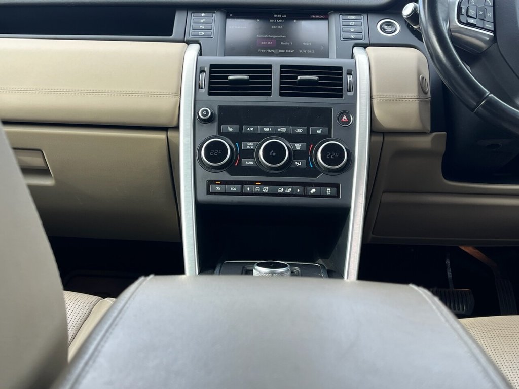 Used Land Rover Discovery Sport 2015 for sale - 75765656: Photo 41