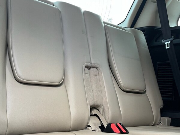 Used Land Rover Discovery Sport 2015 for sale - 75765656: Photo 45