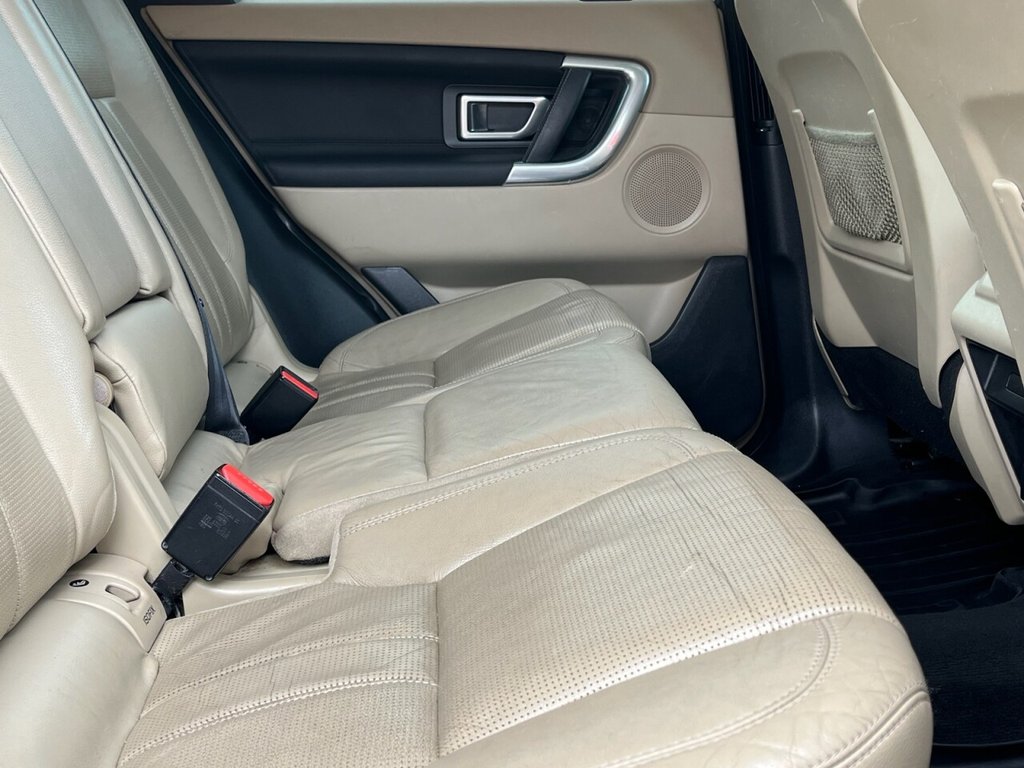 Used Land Rover Discovery Sport 2015 for sale - 75765656: Photo 46