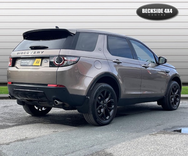 Used Land Rover Discovery Sport 2015 for sale - 75765656: Photo 4