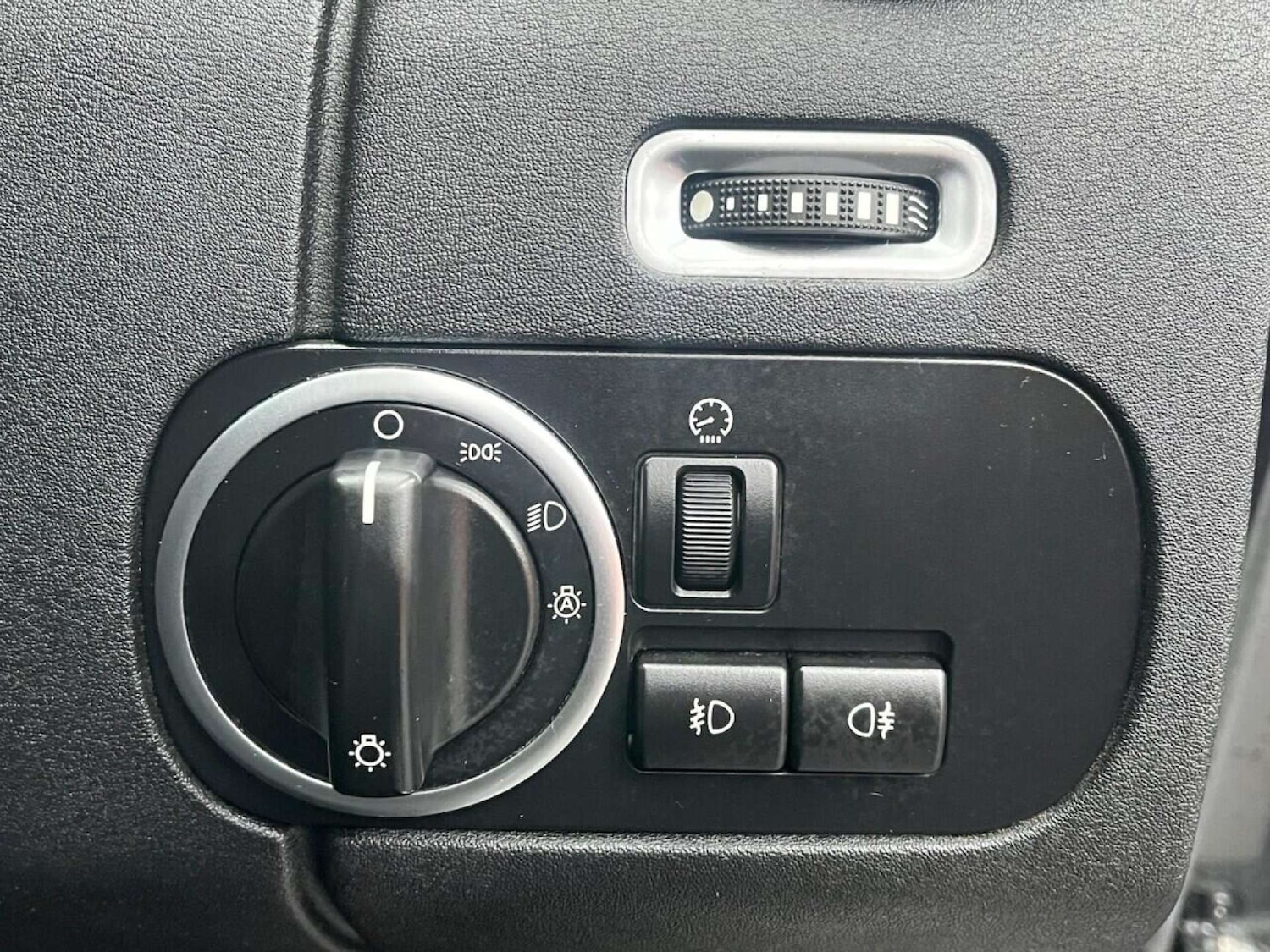 Used Land Rover Discovery 2013 for sale - 77001231: Photo 20