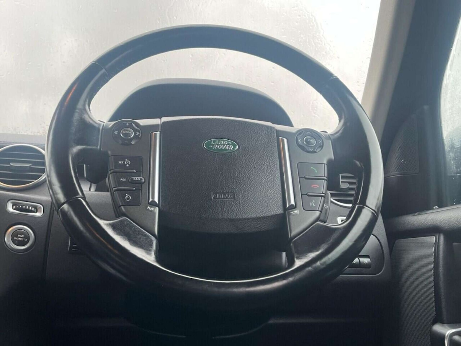 Used Land Rover Discovery 2013 for sale - 77001231: Photo 22