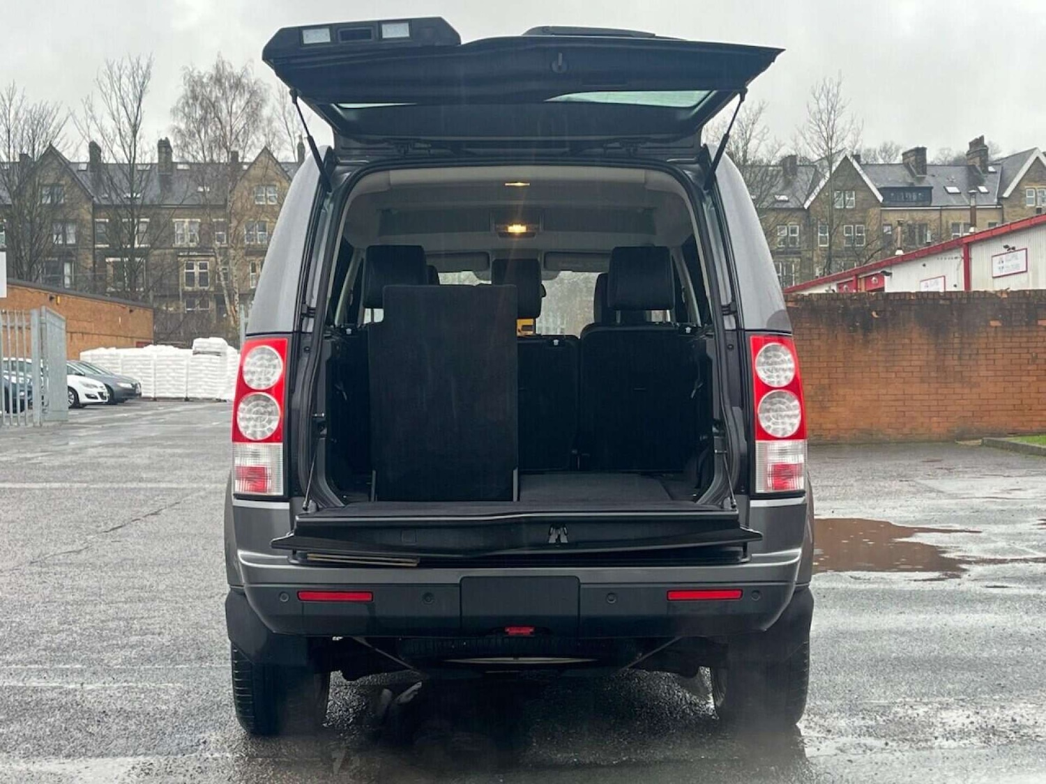 Used Land Rover Discovery 2013 for sale - 77001231: Photo 30