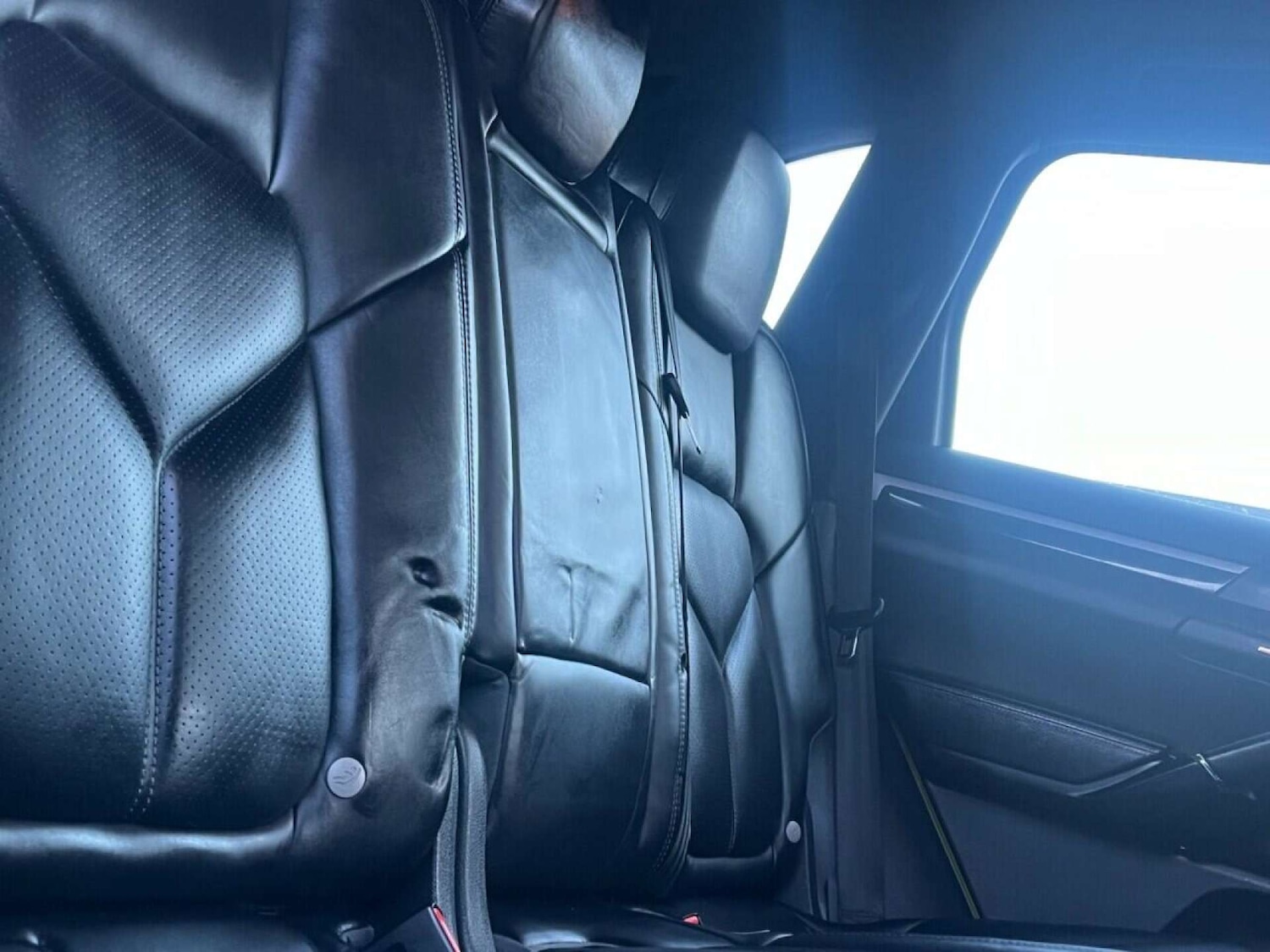 Used Porsche Cayenne 2015 for sale - 77001248: Photo 35