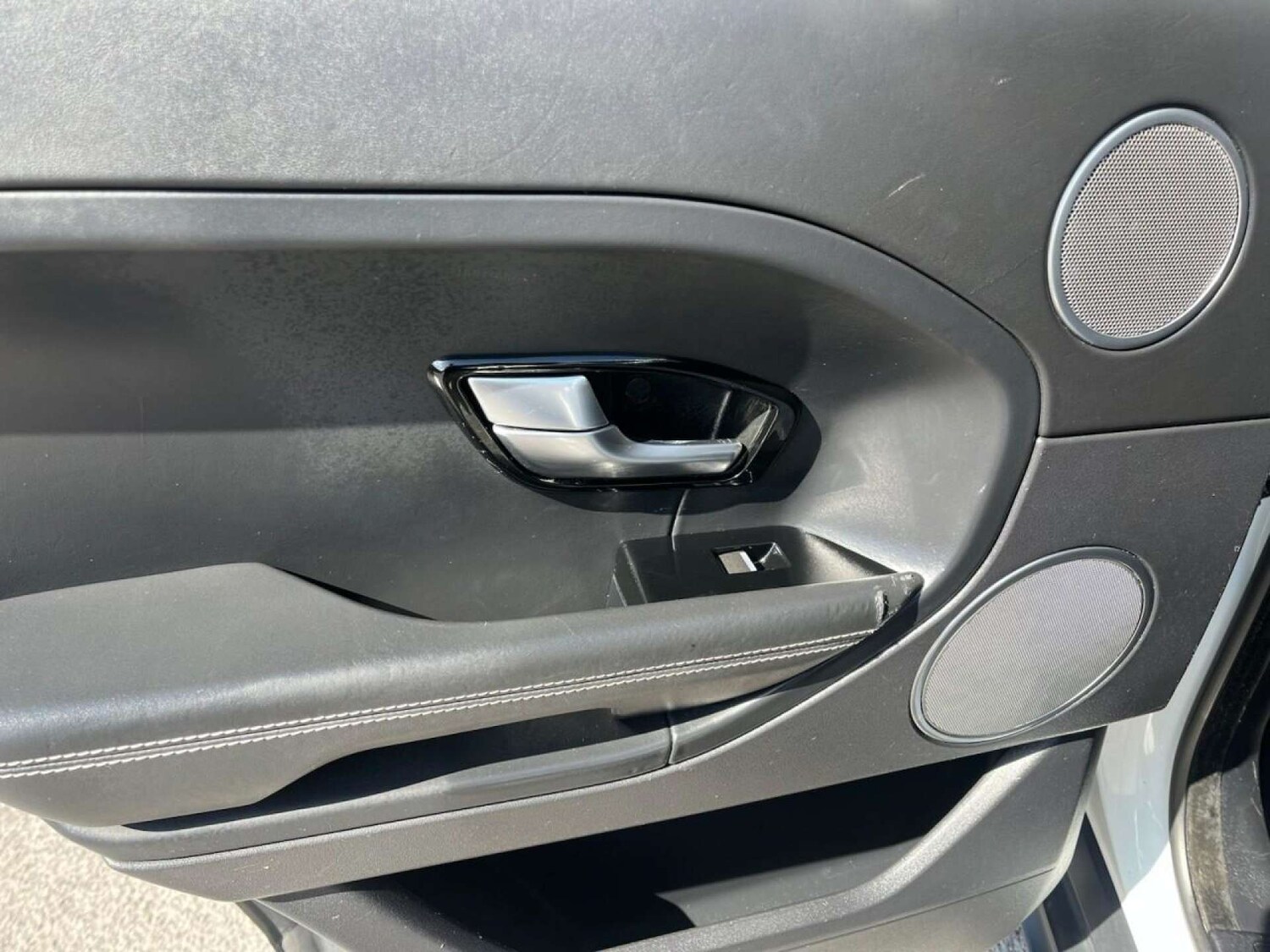 Used Land Rover Range Rover Evoque 2015 for sale - 77001217: Photo 32