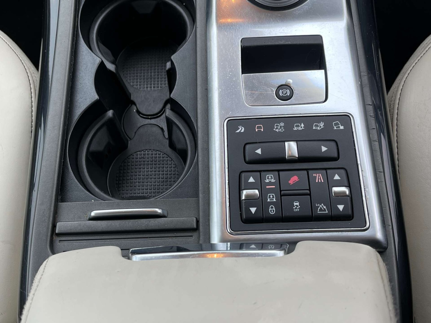 Used Land Rover Range Rover Sport 2012 for sale - 78078318: Photo 16