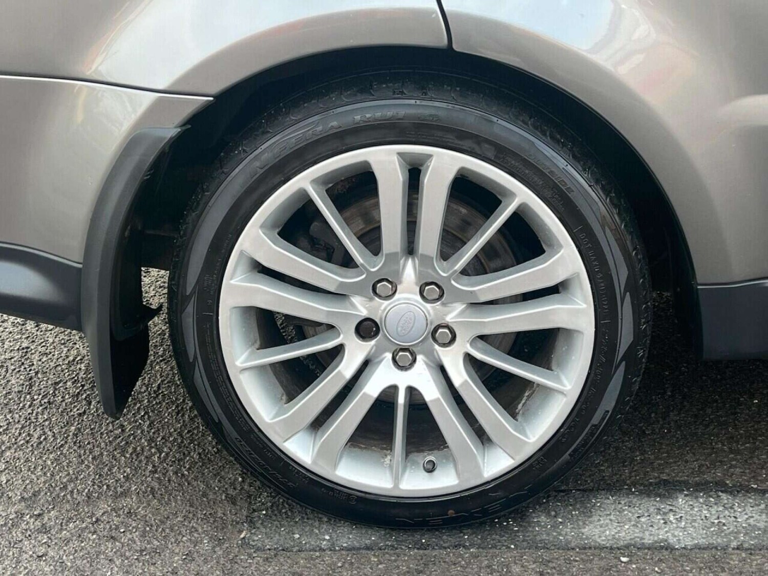 Used Land Rover Range Rover Sport 2010 for sale - 77001232: Photo 42