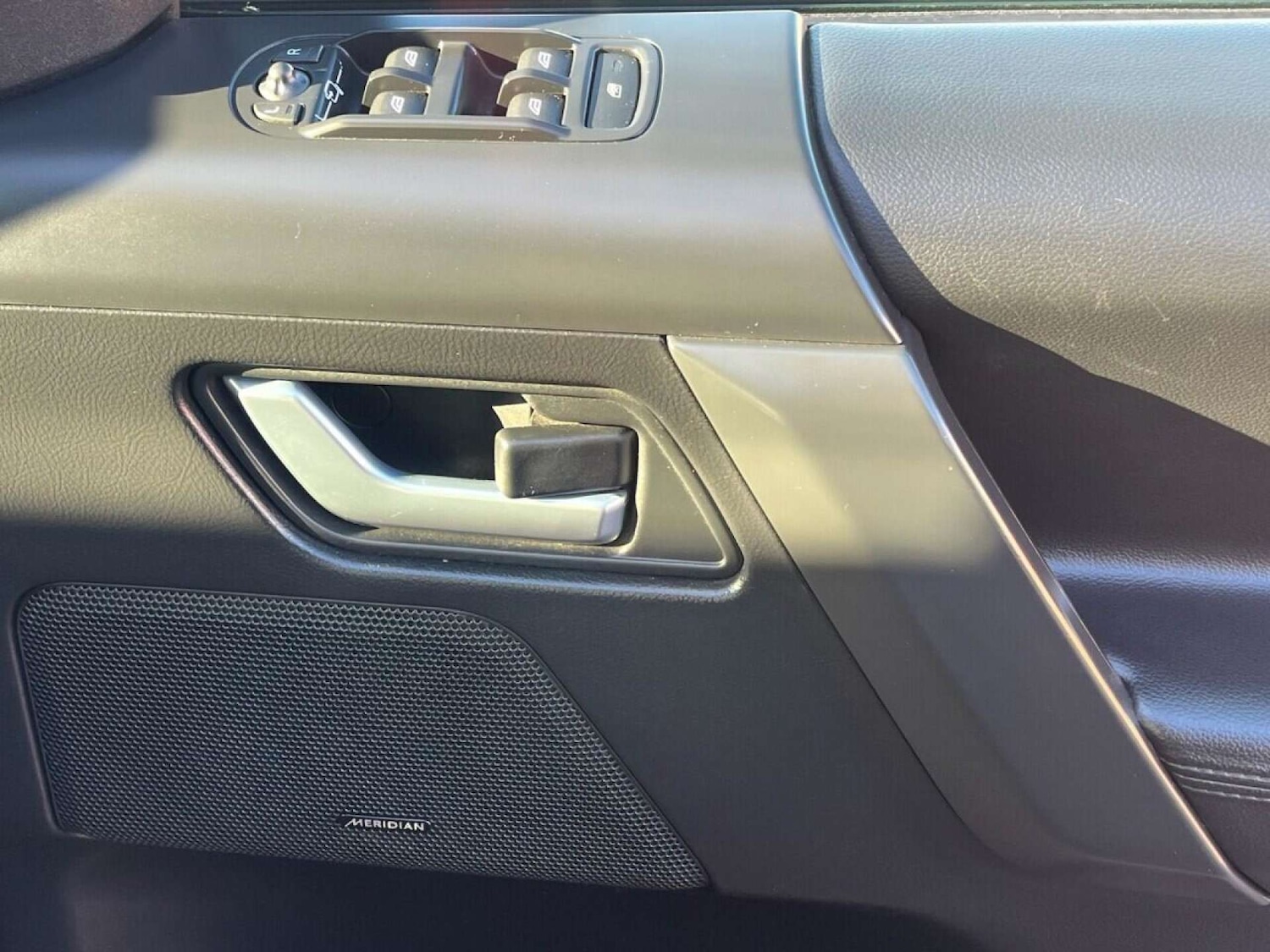 Used Land Rover Freelander 2013 for sale - 77001245: Photo 22