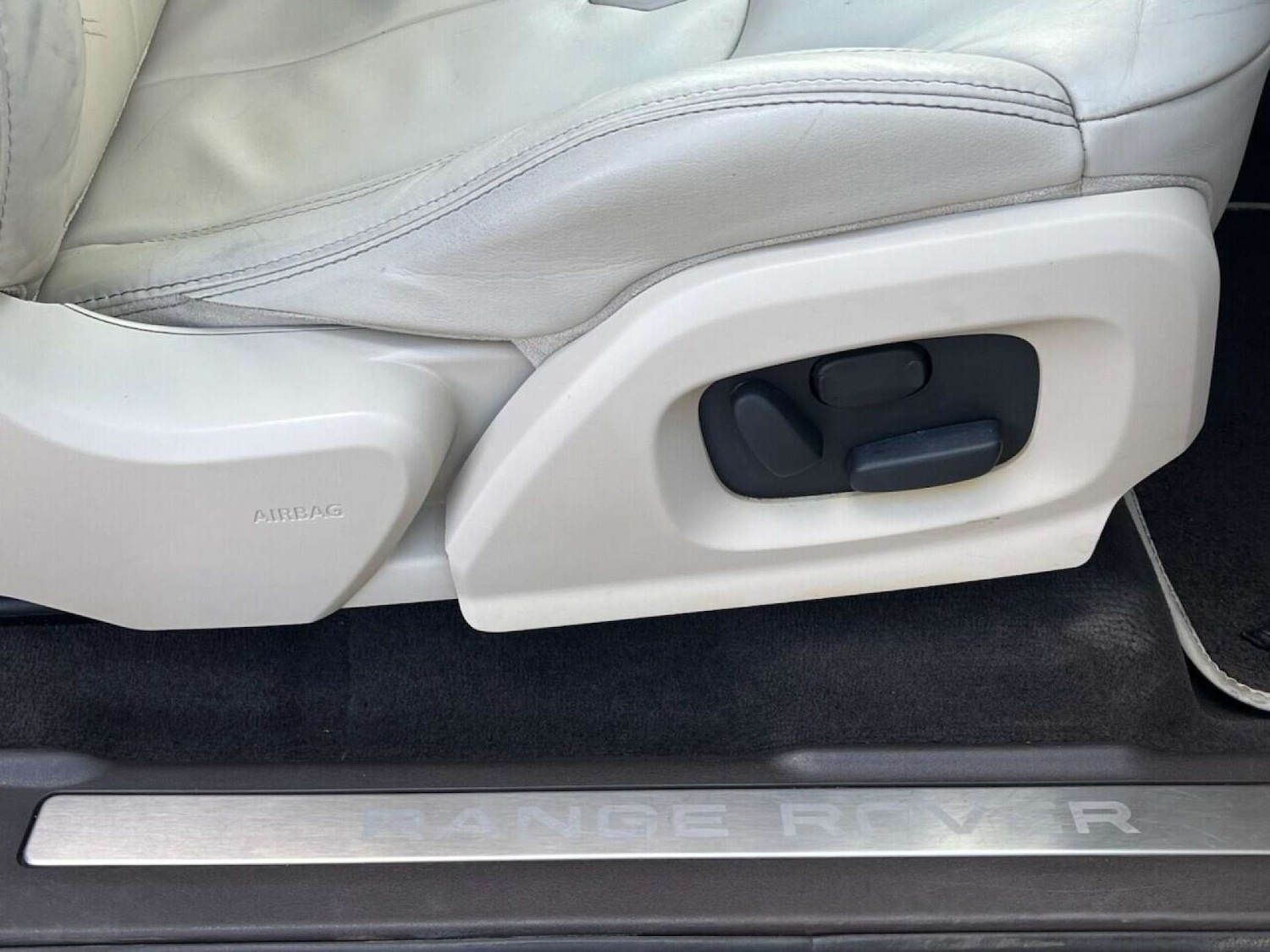 Used Land Rover Range Rover Evoque 2012 for sale - 77001209: Photo 37