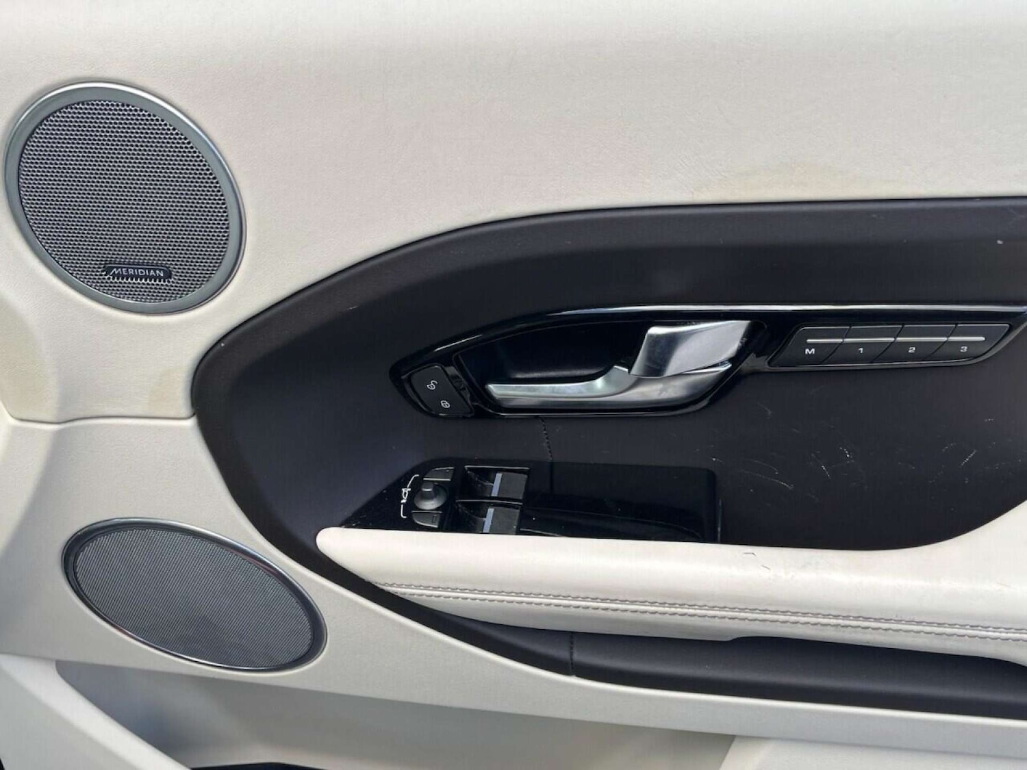 Used Land Rover Range Rover Evoque 2012 for sale - 77001209: Photo 40