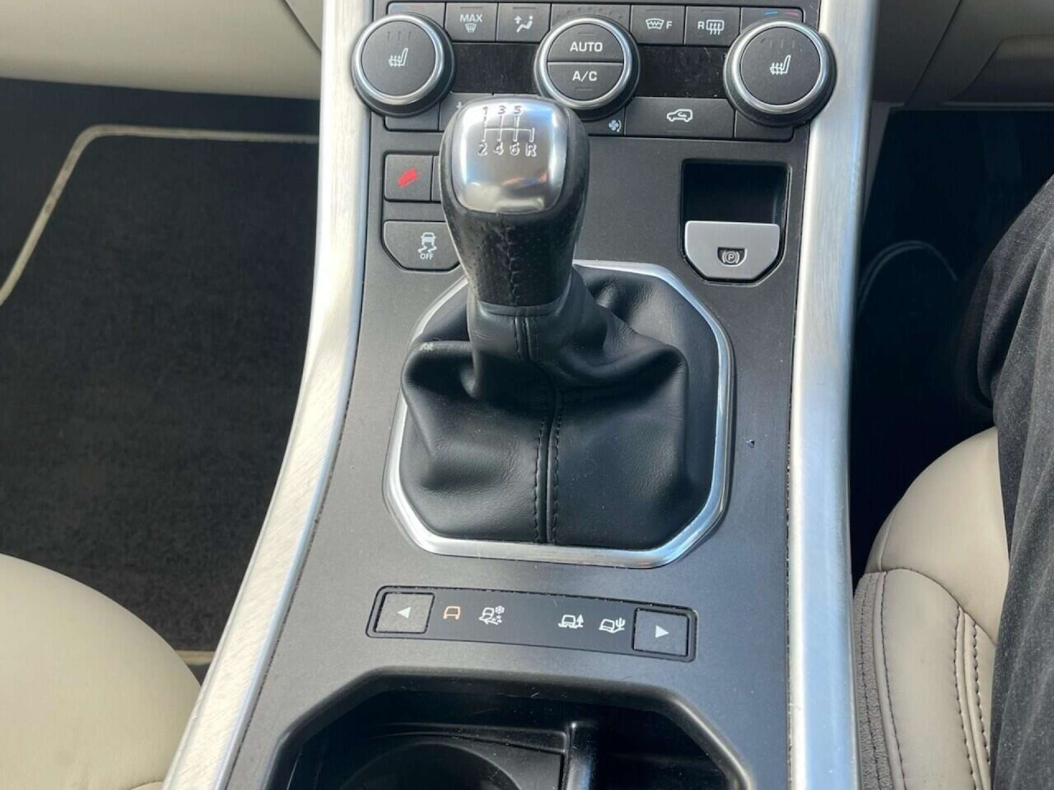 Used Land Rover Range Rover Evoque 2012 for sale - 77001209: Photo 48