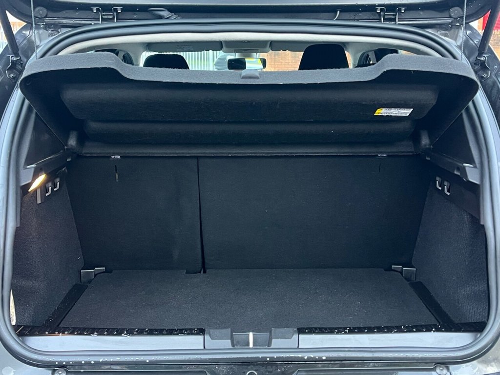 Used Dacia Sandero Stepway 2022 for sale - 76783352: Photo 28